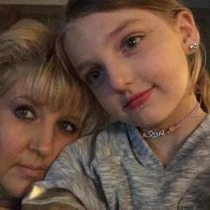 Meet your Posher, Tabitha